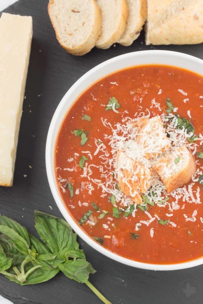 Slow Cooker Roasted Red Pepper and Tomato