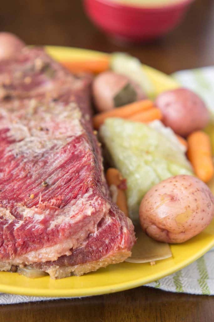 Slow Cooker Corned Beef with Cabbage and Potatoes