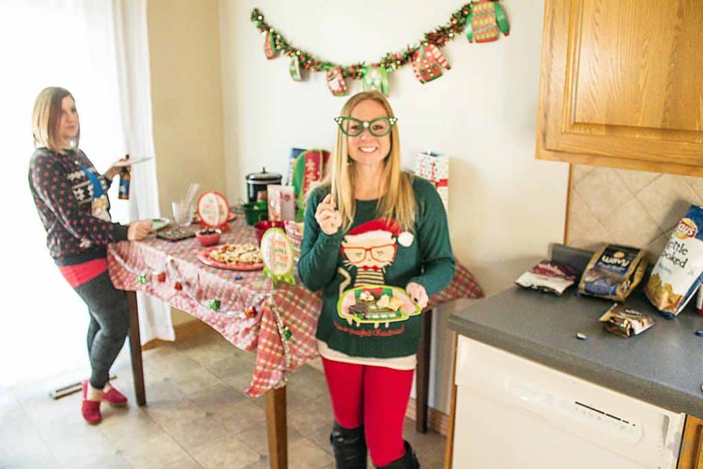 Ever wonder How to Throw an Ugly Sweater Party? I'm here to help with all the delicious foods, tasty beverages and the cheesiest decorations you can find! | Strawberry Blondie Kitchen