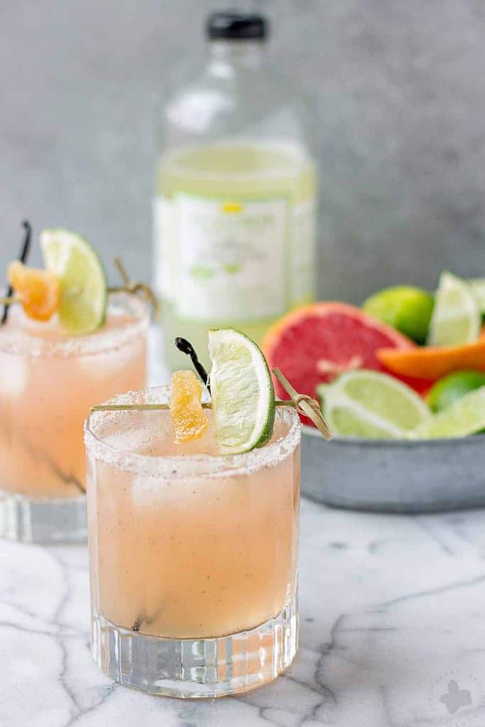 Grapefruit Ginger Vanilla Margarita | Strawberry Blondie Kitchen