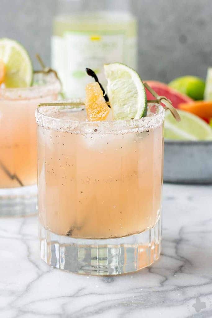 Grapefruit Ginger Vanilla Margarita | Strawberry Blondie Kitchen