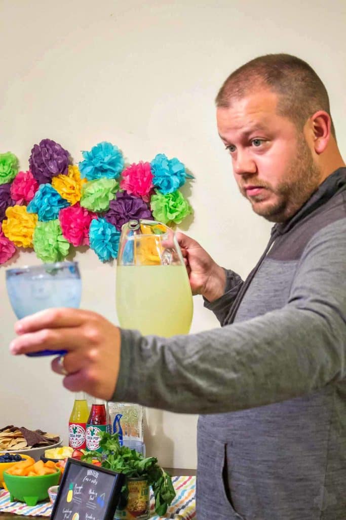 Throwing a fiesta couldn’t be easier with these simple pitcher style margaritas, a make your own margarita bar and a fun tablescape. Just grab a few friends and you’ve got a party! Strawberry Blondie Kitchen