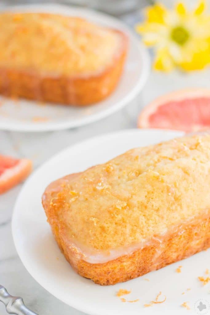 Deliciously moist and bursting with fresh grapefruit flavor, these Grapefruit Olive Oil Mini Cakes are cute, delectable and delightful making them perfect for any occasion! Strawberry Blondie Kitchen