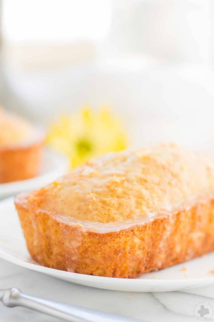 Deliciously moist and bursting with fresh grapefruit flavor, these Grapefruit Olive Oil Mini Cakes are cute, delectable and delightful making them perfect for any occasion! Strawberry Blondie Kitchen