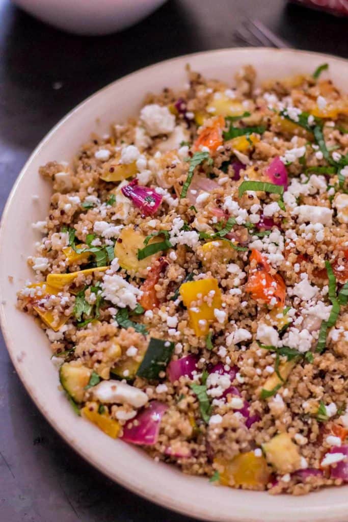 Quick and delicious, this Grilled Vegetable Quinoa Salad is a packed with hearty grilled vegetables and quinoa making it a great side dish, snack or meal. | Strawberry Blondie Kitchen