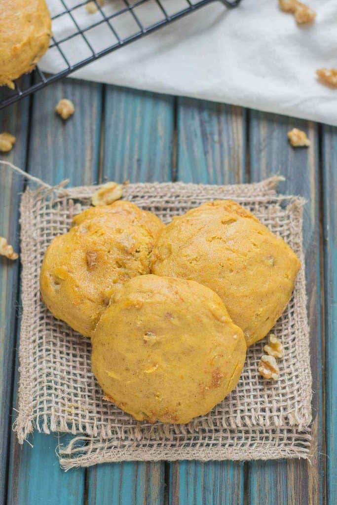 A delicious, puffy and cake like pumpkin nut cookie that is packed full of cinnamon, ginger, nutmeg and walnuts.  A cookie worthy of all your Fall get togethers.    | Strawberry Blondie Kitchen