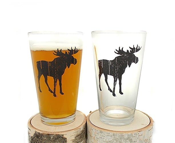 holiday gift guide rustic moose pint beer glasses