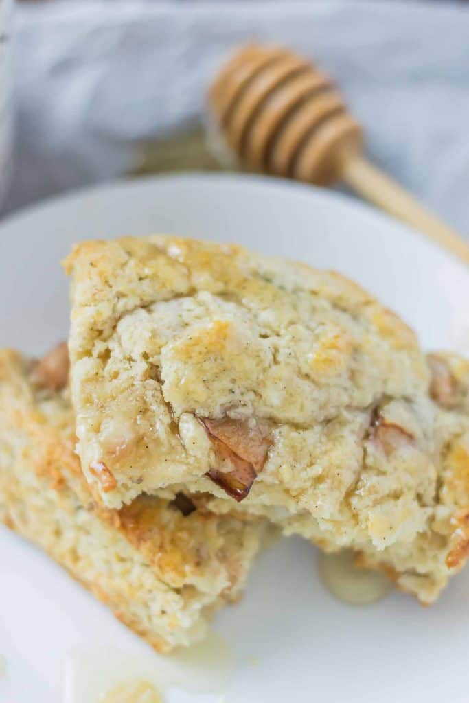 Soft and sweet, with pillows of pear and rich blue cheese and a drizzle of honey, these Pear and Blue Cheese Scones are the perfect pair with your morning cup of coffee! | Strawberry Blondie Kitchen