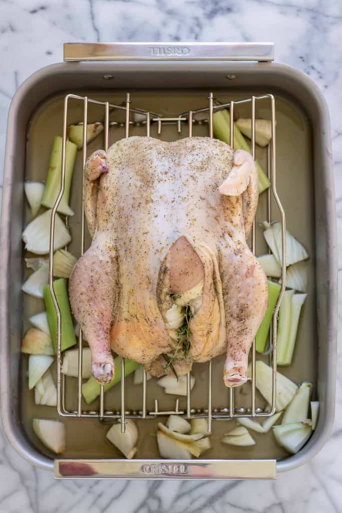 This easy roast chicken is flavorful with extra crispy skin and super simple for a delicious Sunday dinner! | Strawberry Blondie Kitchen