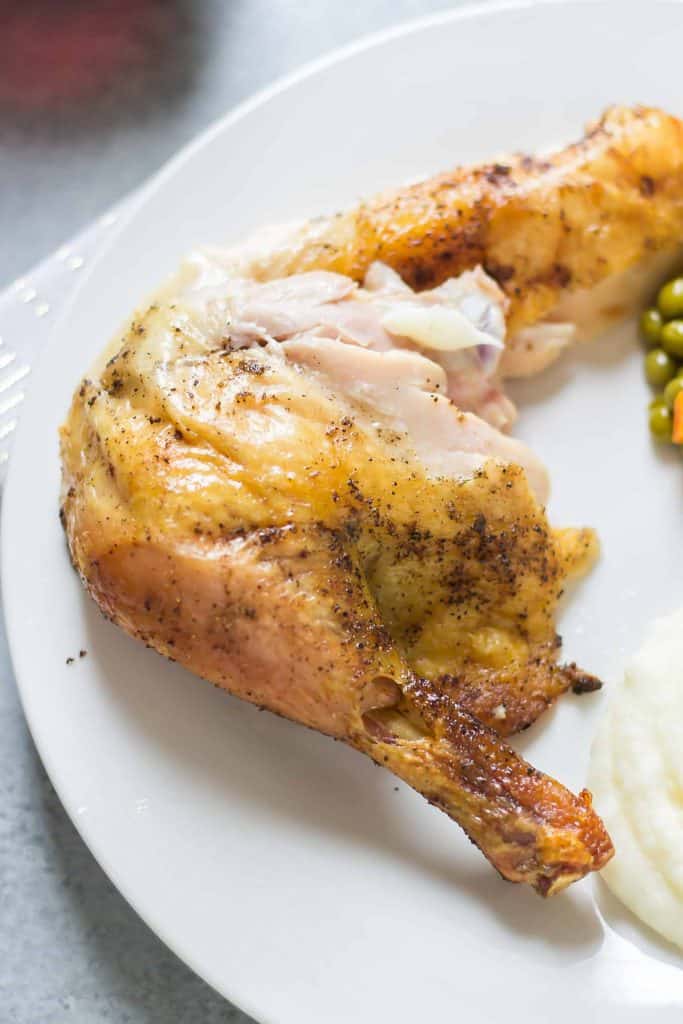 This easy roast chicken is flavorful with extra crispy skin and super simple for a delicious Sunday dinner! | Strawberry Blondie Kitchen