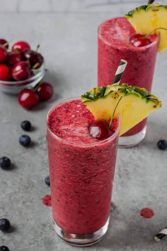 Berry Pineapple Smoothies