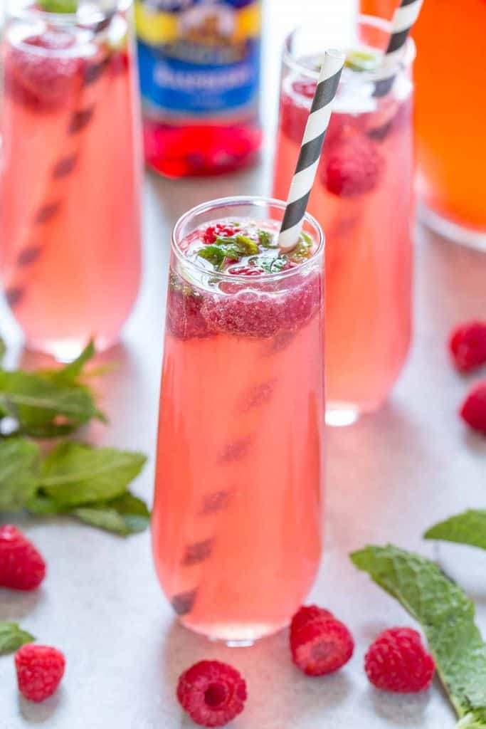 Skinny Raspberry Coconut Mojitos