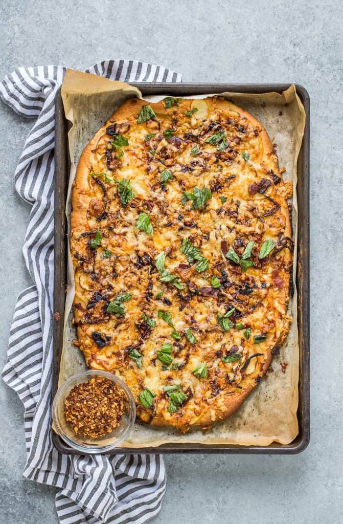 Apple, Bacon and Caramelized Onion Pizza
