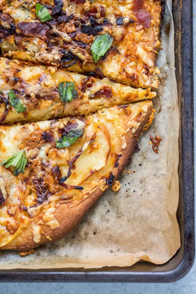 Apple, Bacon and Caramelized Onion Pizza