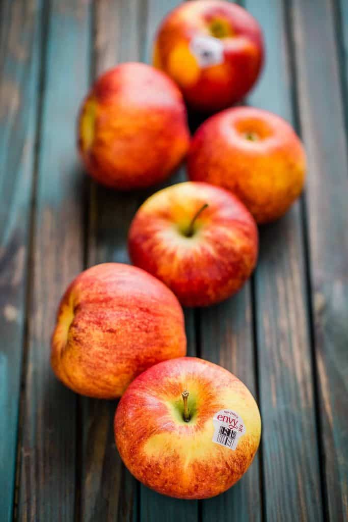 Apple Cinnamon Scones with Maple Butter