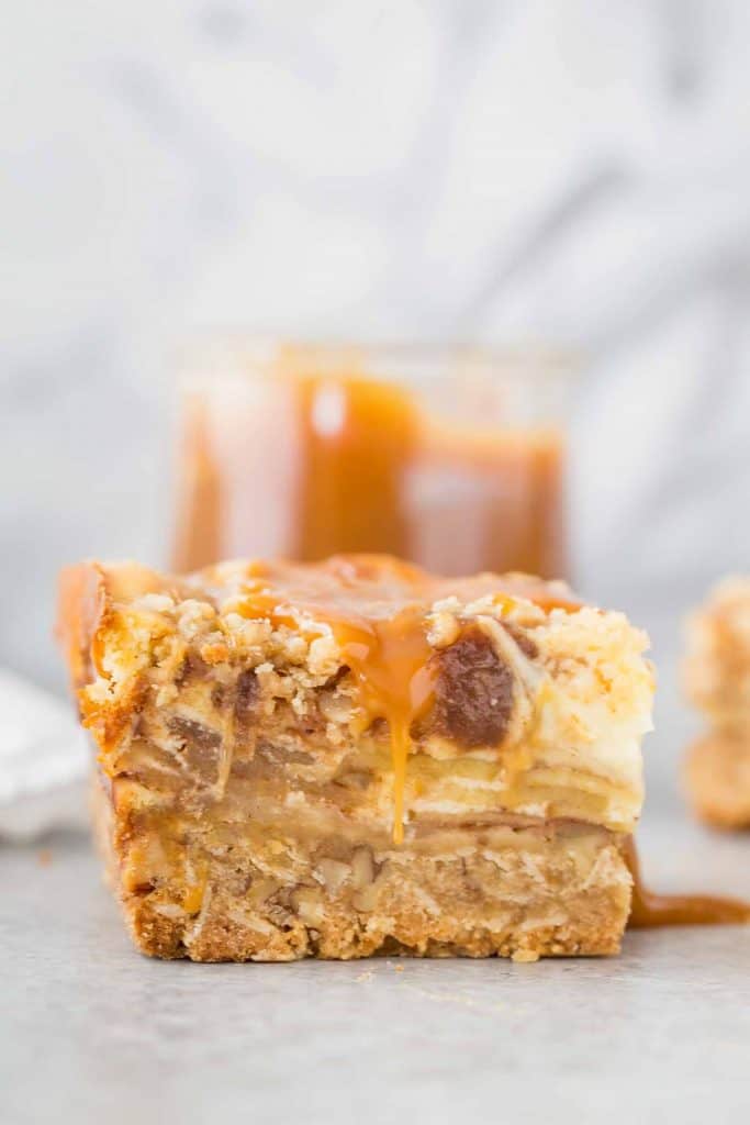 Caramel Apple Cheesecake Bars