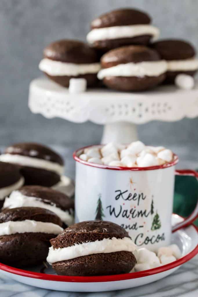 Hot Chocolate Whoopie Pies