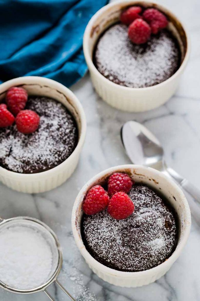 Instant Pot Molten Lava Cakes