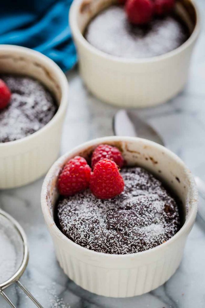 Instant Pot Molten Lava Cakes