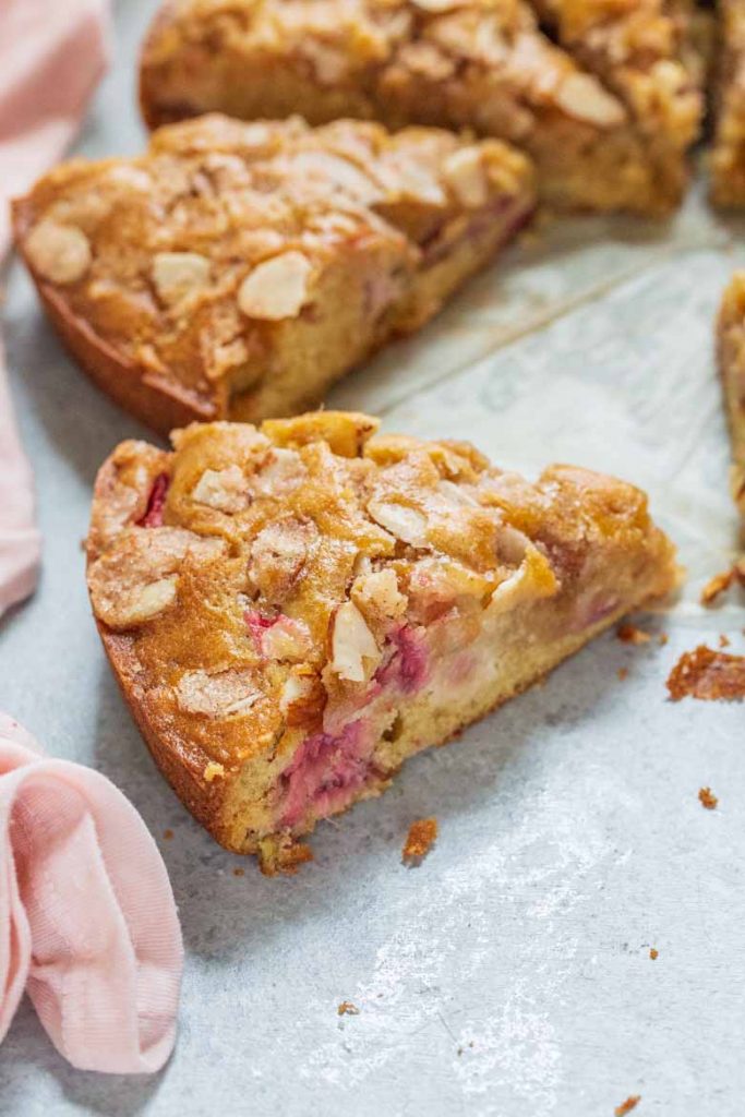 Strawberry Rhubarb Coffee Cake