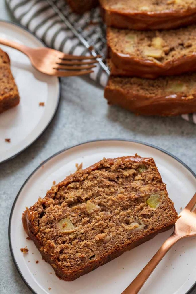 Caramel Apple Cider Banana Bread