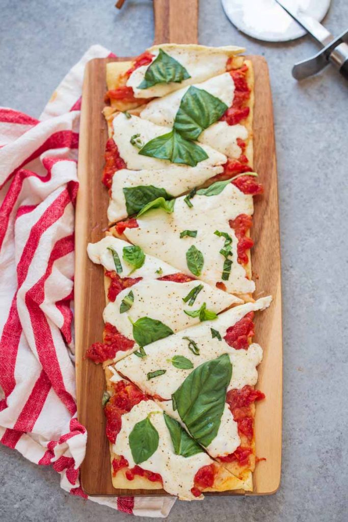 Easy Margherita Pizza Recipe