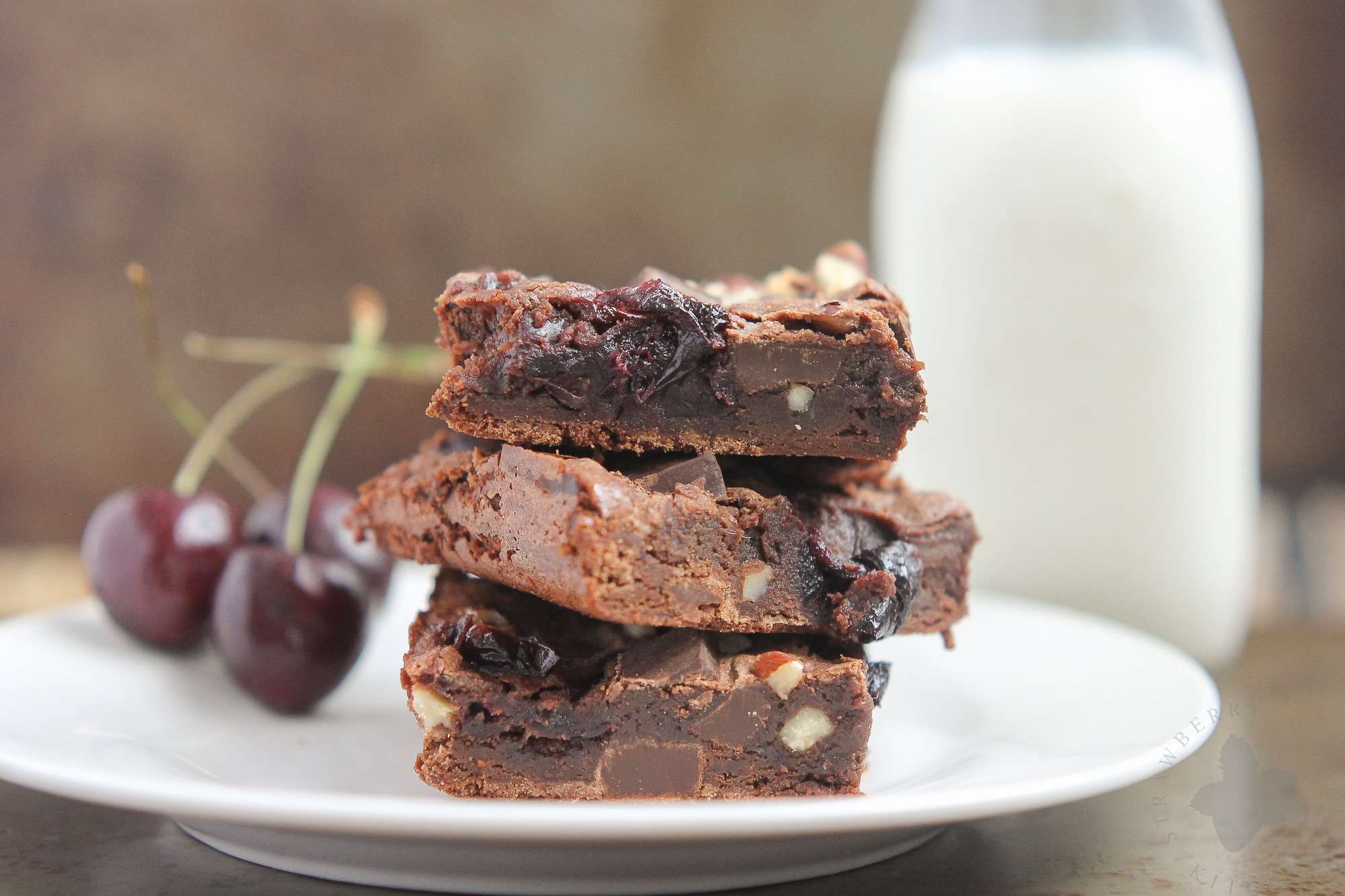 Roasted Cherry Hazelnut Chunk Brownies | Strawberry Blondie Kitchen