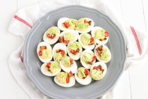 Ranch BLT Deviled Eggs | Strawberry Blondie Kitchen