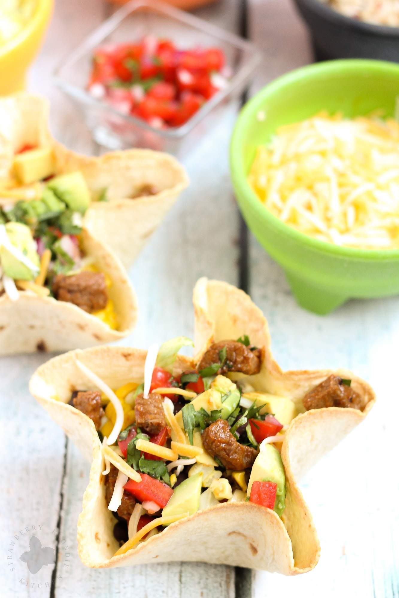 BBQ Steak Taco Salads with Homemade Tortilla Bowls | Strawberry Blondie Kitchen