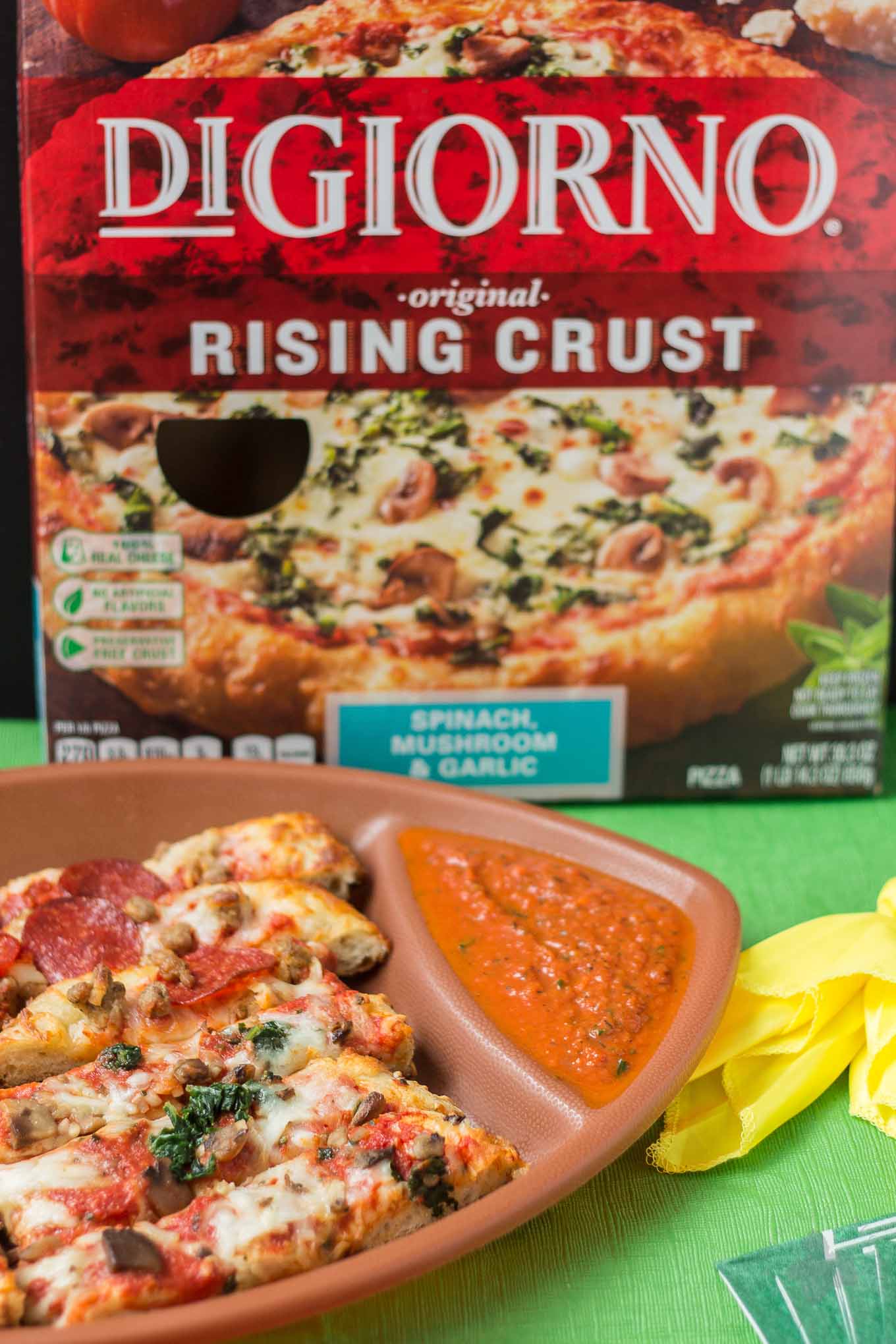 Make the right call during the BIG game this year and tailgate at home. It's simple, easy and stress free which will leave you sitting down just in time to enjoy the game. Serve DIGIORNO® pizza, cut into strips with homemade dipping sauce on the sides. Sure to be a crowd pleaser and having you scoring a TOUCHDOWN! | Strawberry Blondie Kitchen