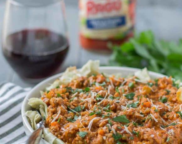 Thick, hearty and comforting, this Beef Ragu with Pappardelle will be a permanent fix on your weekly meal rotation! | Strawberry Blondie Kitchen