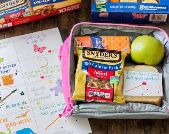 Pack with Love with Back to School Lunch Box Notes and show your kids some extra love during lunchtime.  These sweet lunch box notes and wholesome, delicious Lance-Snyder’s snacks will leave your kids happy and delighted! | Strawberry Blondie Kitchen