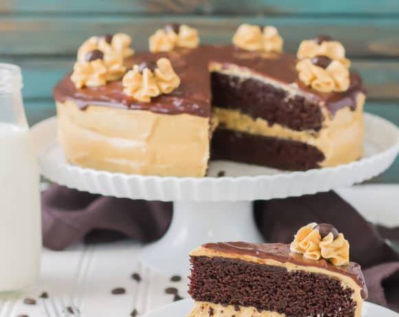 Rich chocolate espresso cakes are layered with Pillsbury™ Peanut Butter Frosting made with real Jif® Peanut Butter to create the ultimate cake lover’s dream! | Strawberry Blondie Kitchen