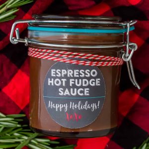 Espresso Hot Fudge Sauce is made in the slow cooker and it's the perfect holiday gift for all your friends and family this holiday season who have a strong love of coffee and chocolate! | Strawberry Blondie Kitchen