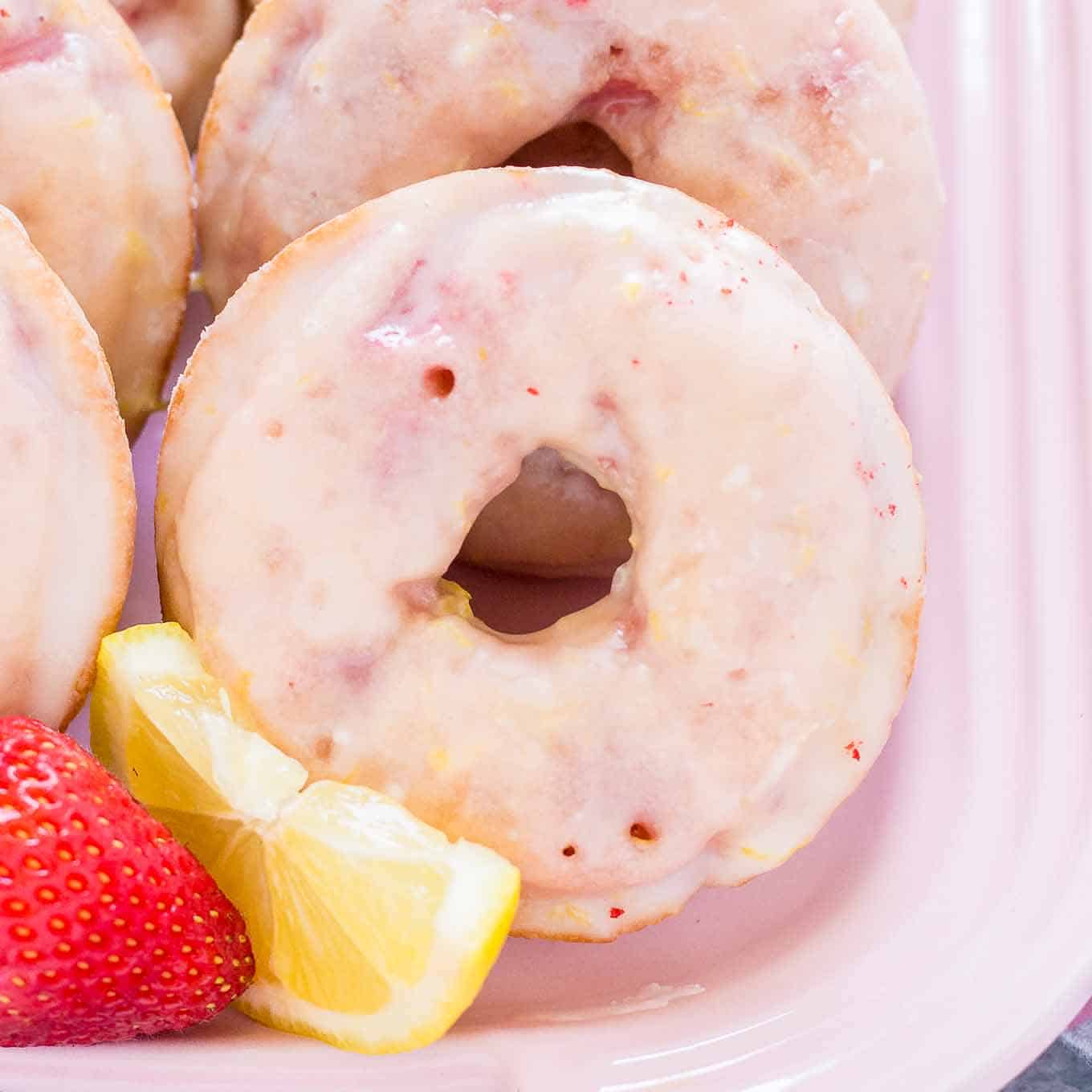 Strawberry Lemonade Donuts Strawberry Blondie Kitchen