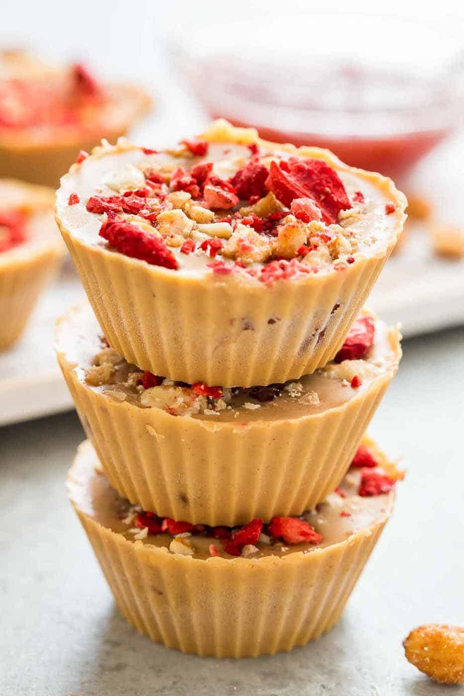 Peanut Butter and Jelly Cups Strawberry Blondie Kitchen