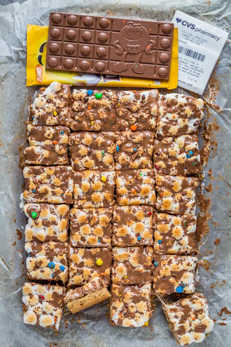 Homemade Monster S'mores Bars - Strawberry Blondie Kitchen