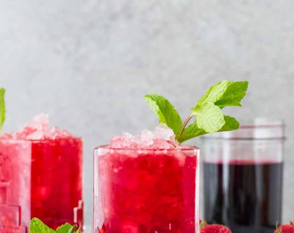 Strawberry Hibiscus Mint Julep