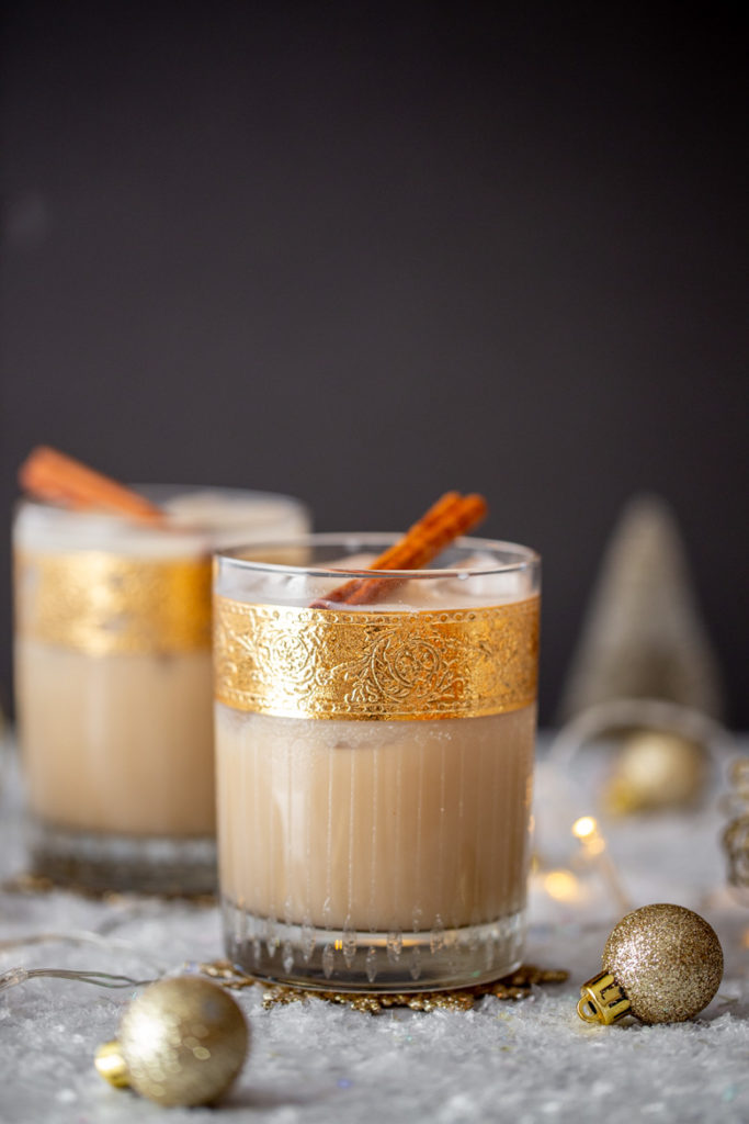 Oatmeal Cookie White Russian cocktail recipe in gold leaf rocks glasses