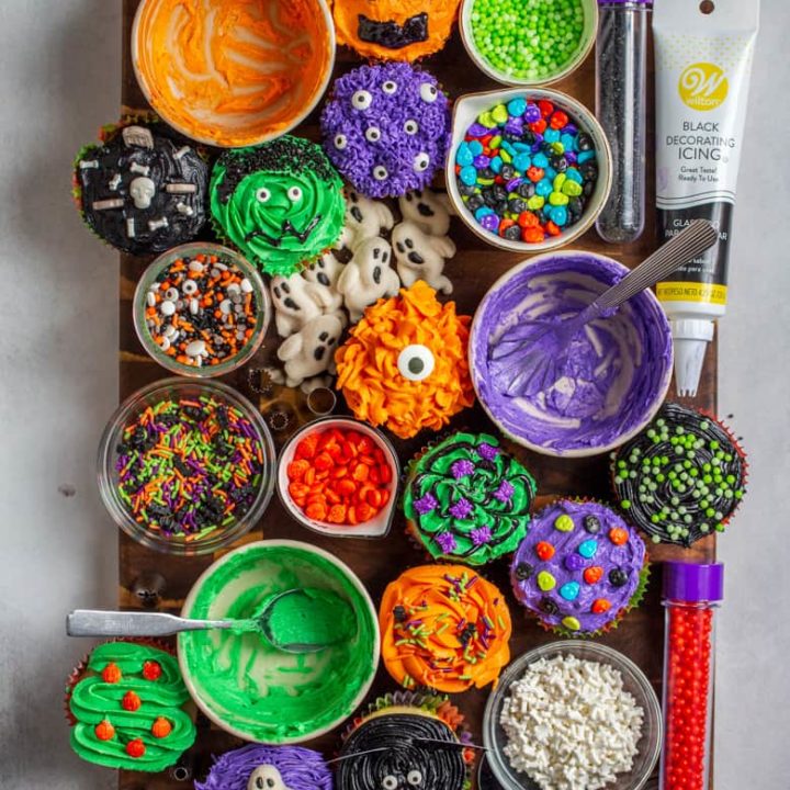 Halloween Cupcake Treat Board 